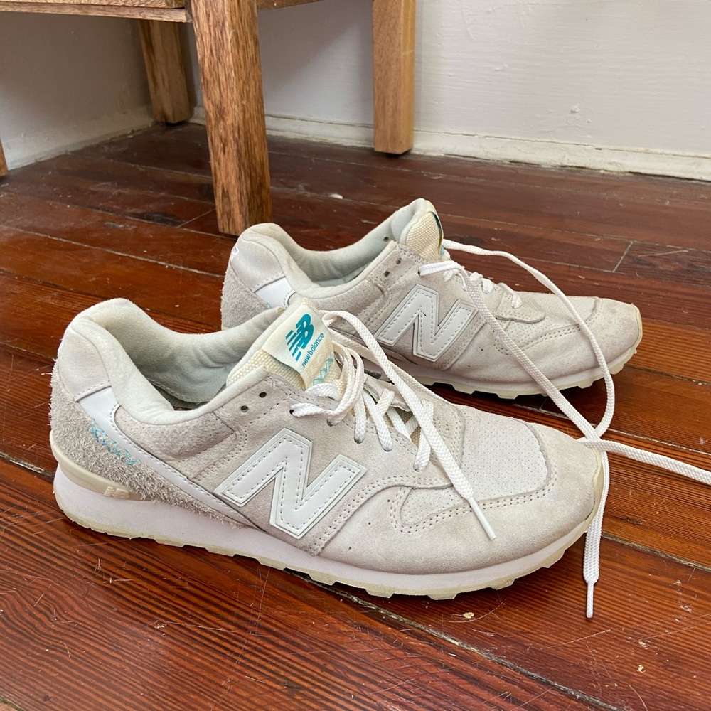New balance women’s sneaker